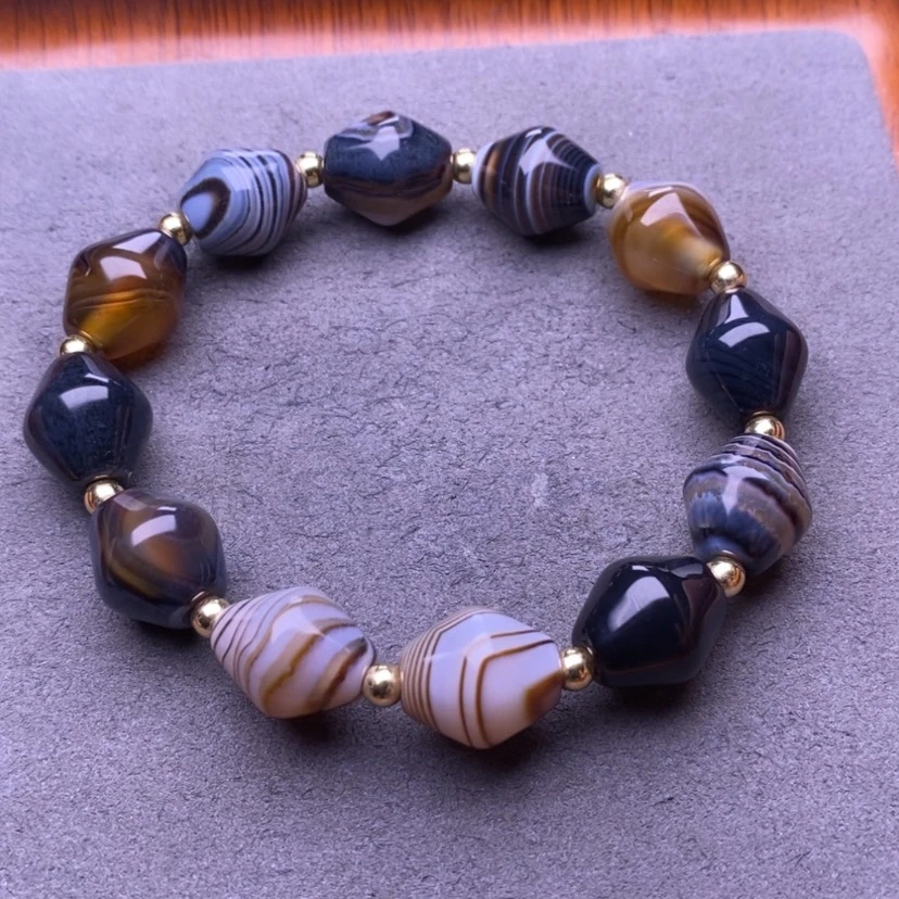 【闪购商品】未镶嵌玛瑙/玉髓珠宝奇石