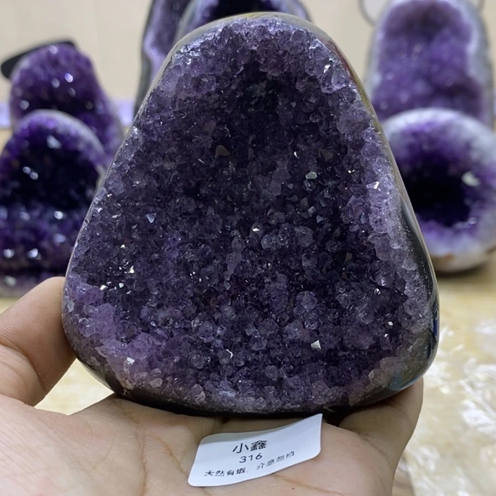 未镶嵌大型摆件（非配饰）紫晶