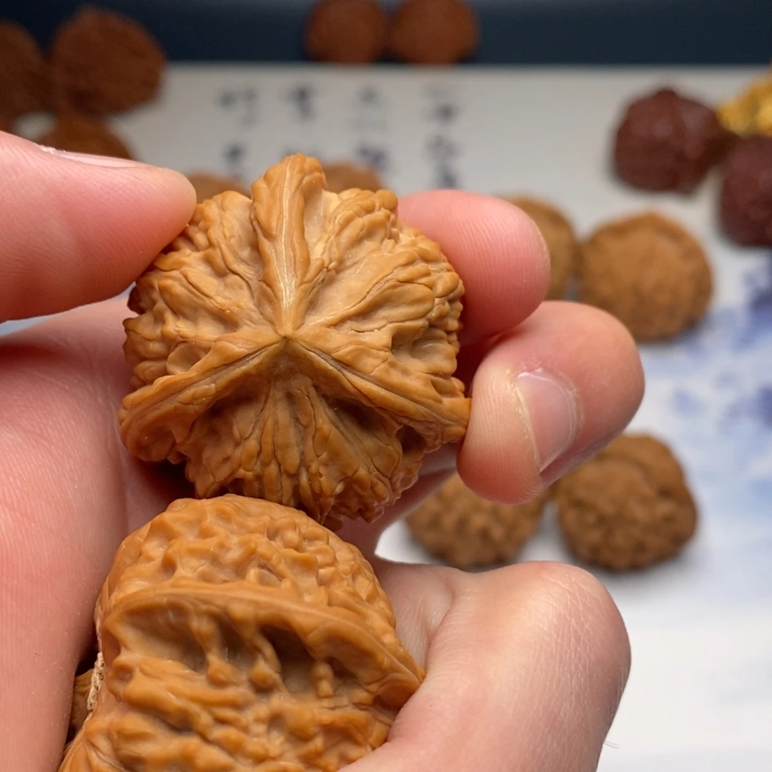 阿***良把件文玩核桃御龙