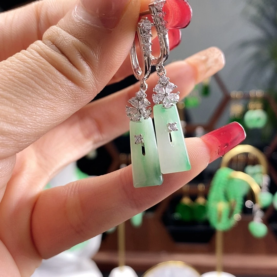 翡翠耳饰银S925镶嵌翡翠