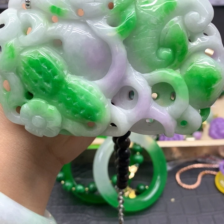 树脂制品吊坠尺寸