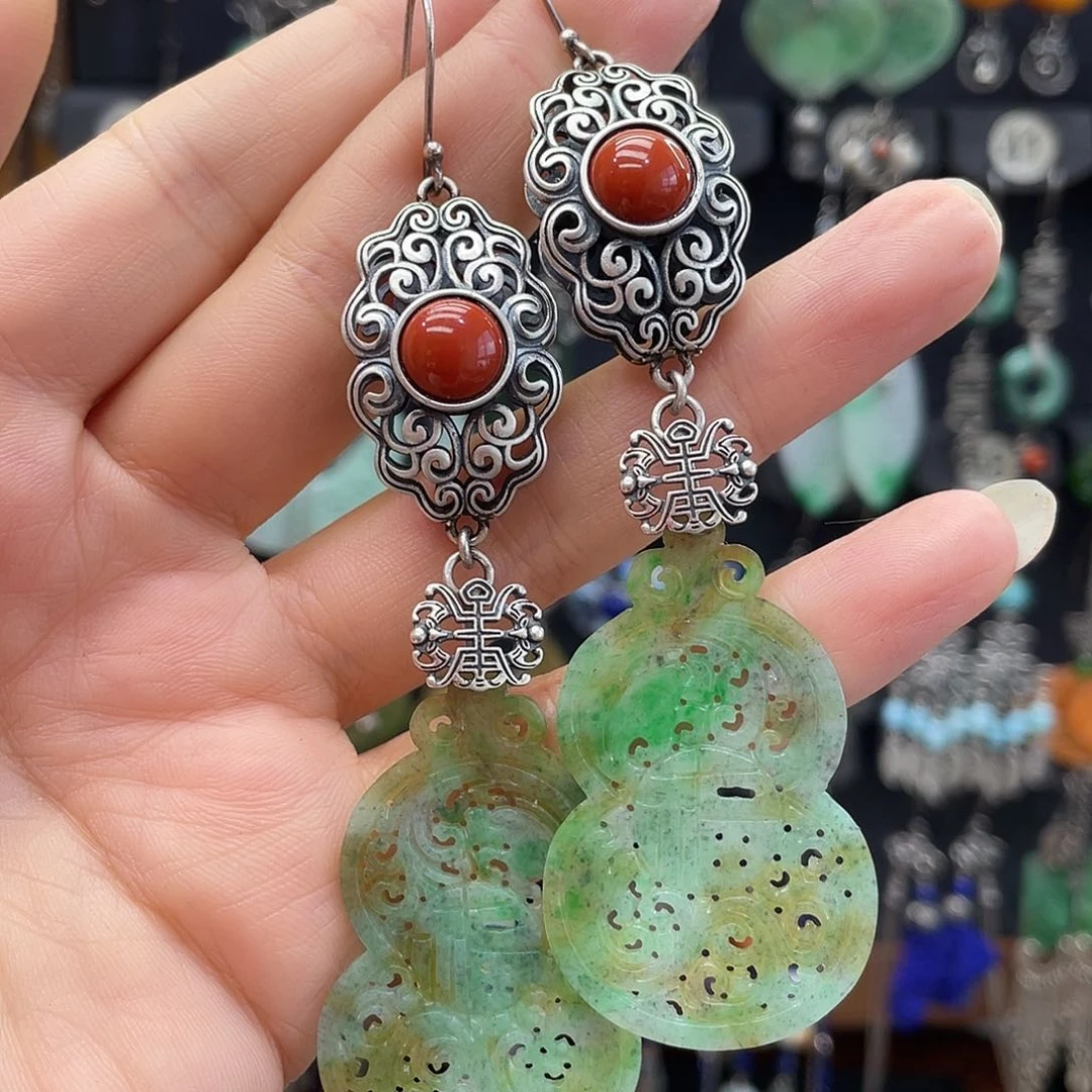 梓***爸翡翠银S925镶嵌耳饰131ghhhh