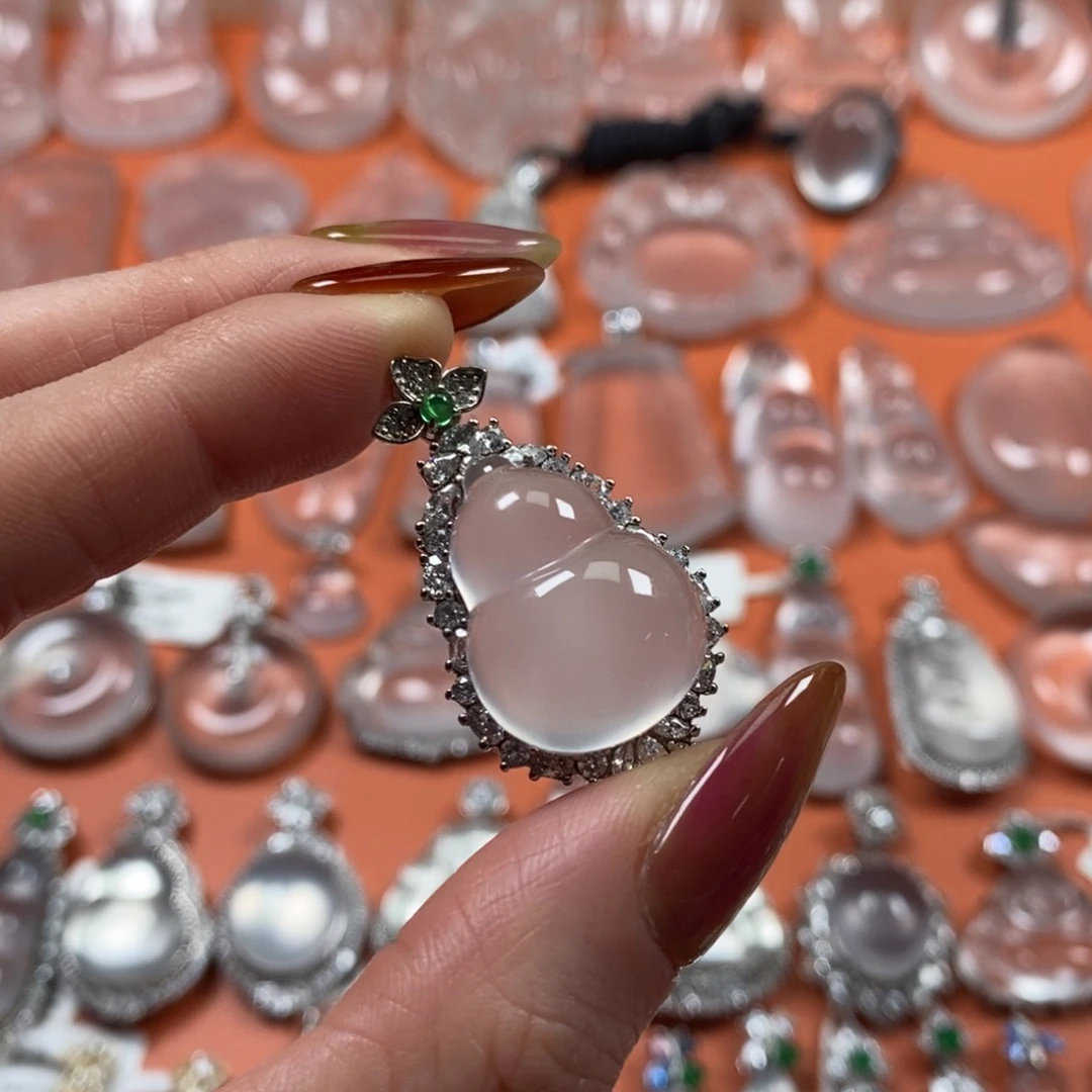 石英质玉银S925镶嵌颈饰黑钢葫芦