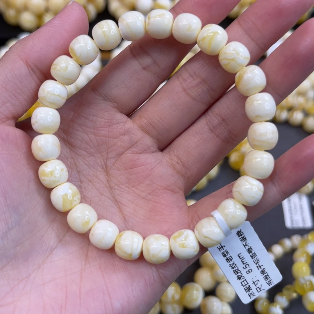 歪***歪蜜蜡未镶嵌手链8.5mm漆瓷白满蜡