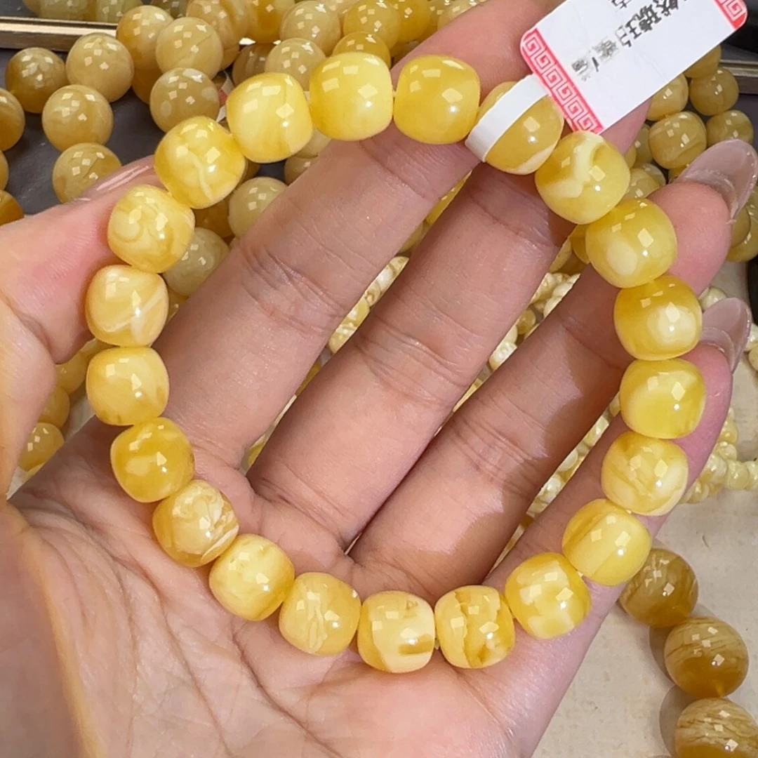手链琥珀未镶嵌金瓷白