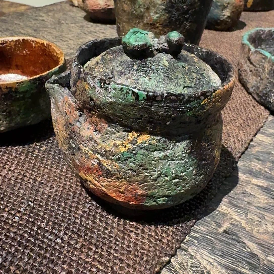 禹***竹宝瓶老岩泥宝瓶。王伯杨