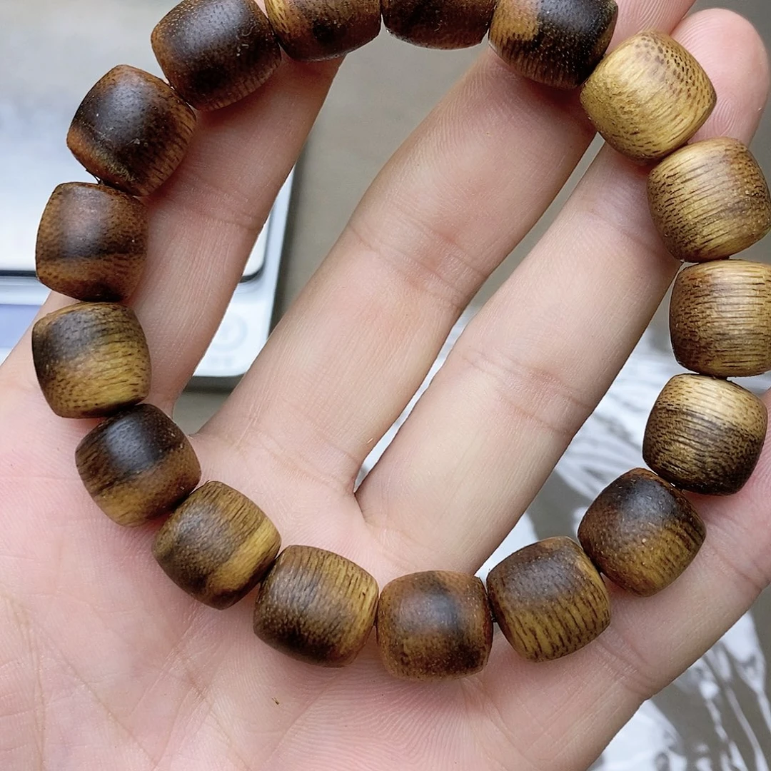 沉香沉香碎屑越南富森野生红土老料A5