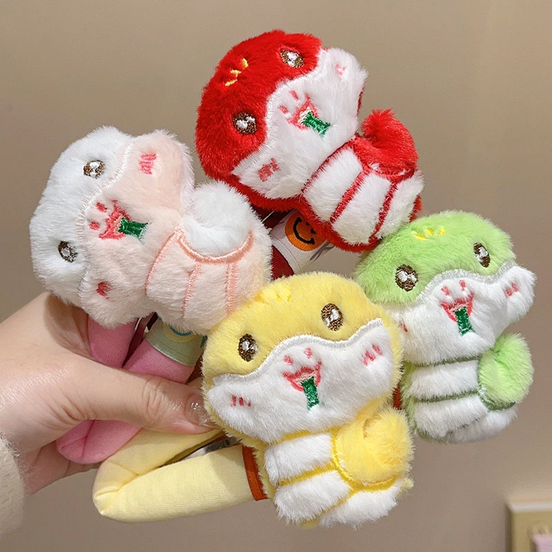 2025新款蛇年BB夹可爱玩偶发卡蛇年发夹红色新年发饰头饰女