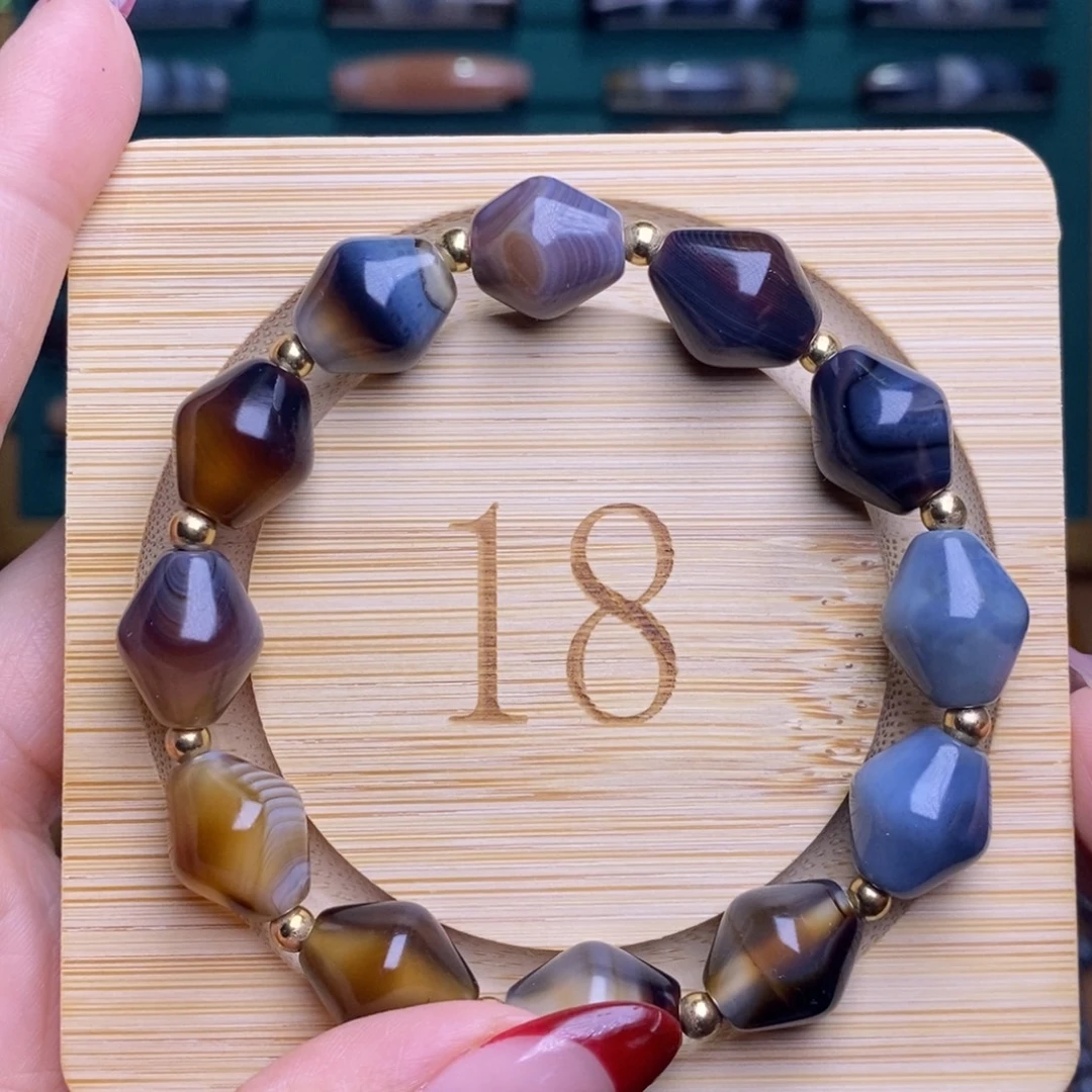 玛瑙/玉髓未镶嵌珠宝半成品