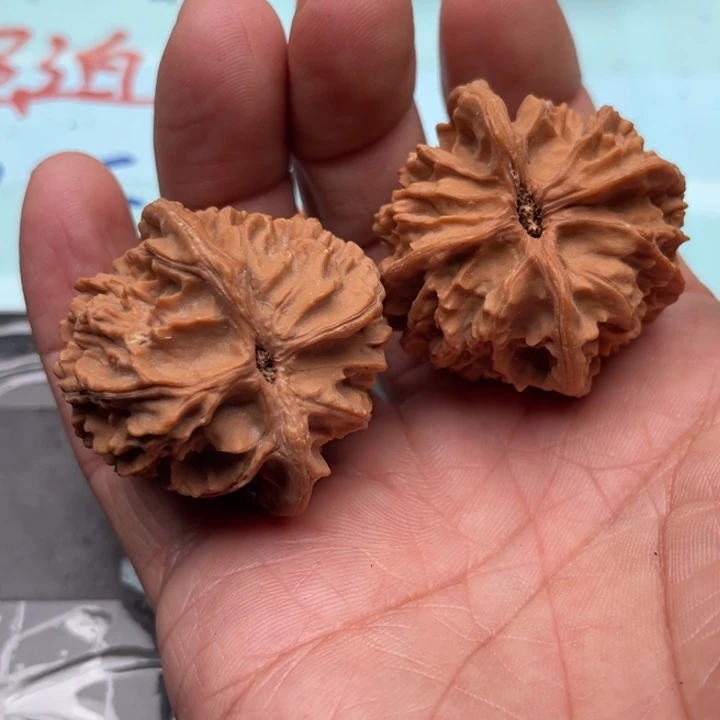 星***烂文玩核桃吊坠文玩核桃链接专属