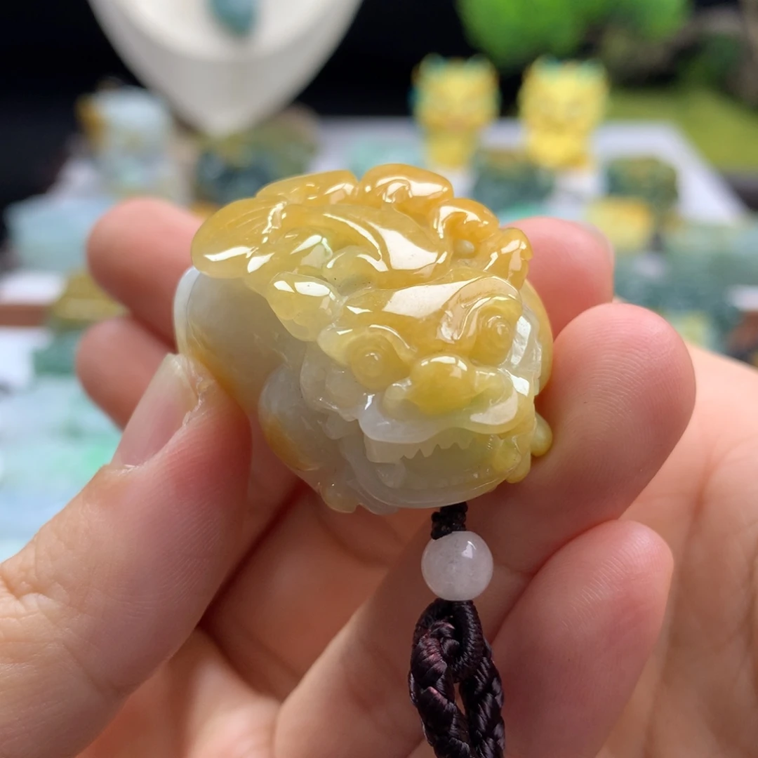 翡翠未镶嵌颈饰翡翠貔貅