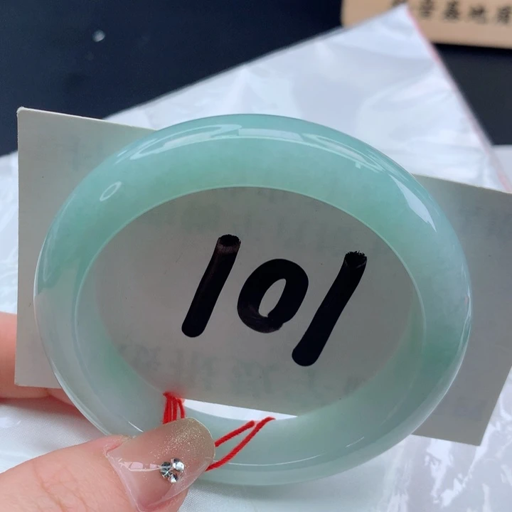 翡翠手镯未镶嵌缅甸天然A货翡翠