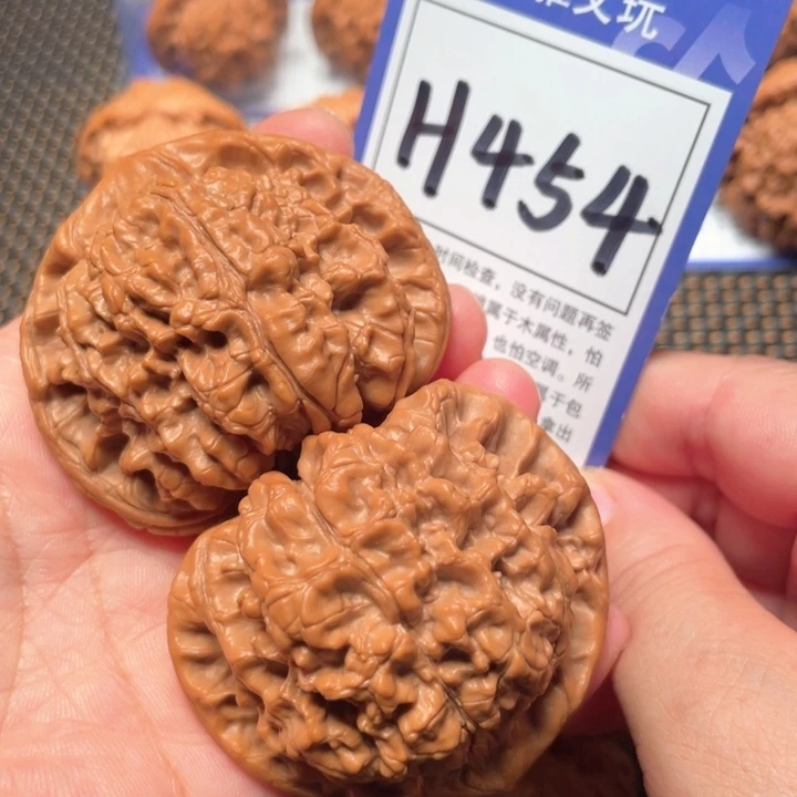 桃核吊坠H454缓慢53