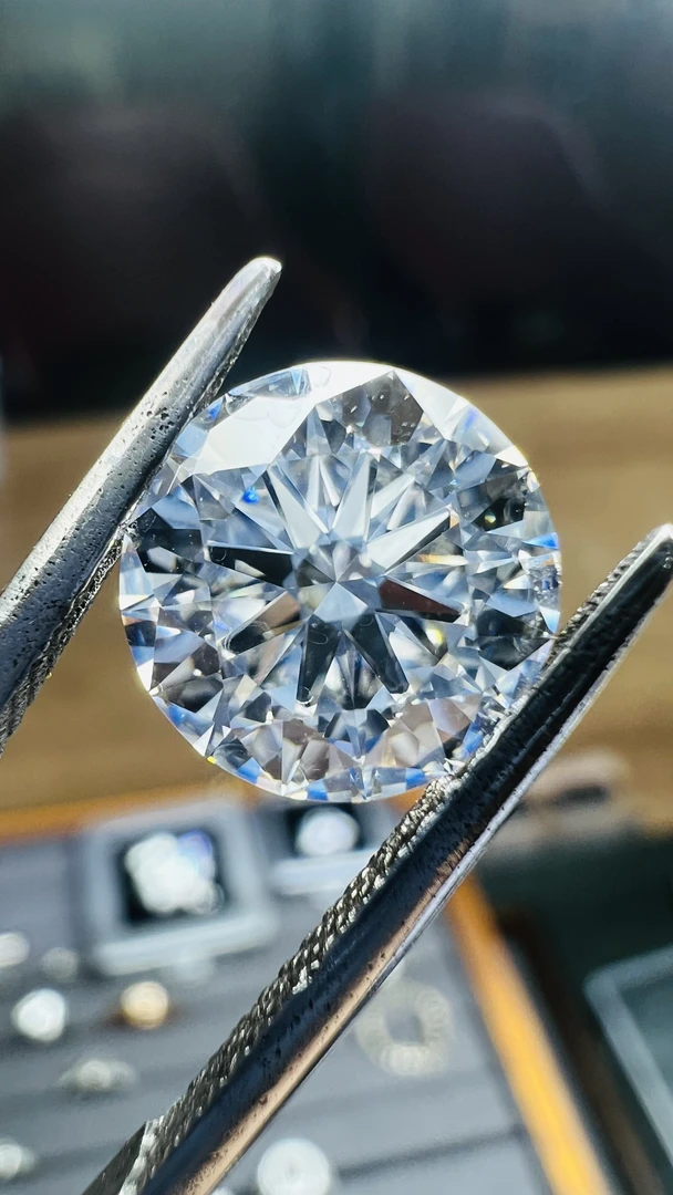 实验室培育钻石1.02ct培育钻，VVS2 D IGI证书