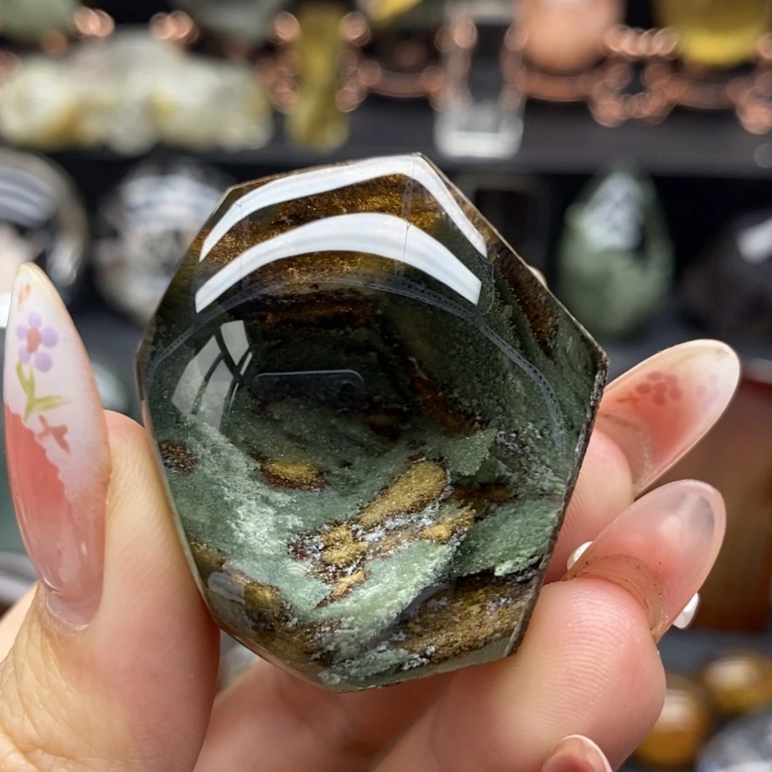 彩****未镶嵌水晶珠宝半成品