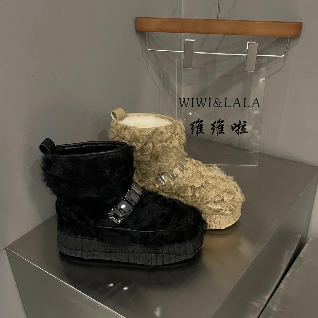 【维维啦】冬款排钻羊卷毛羊毛里厚底雪地靴558-19