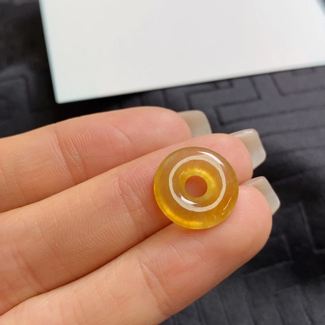 翡翠裸石高冰黄翡甜甜圈