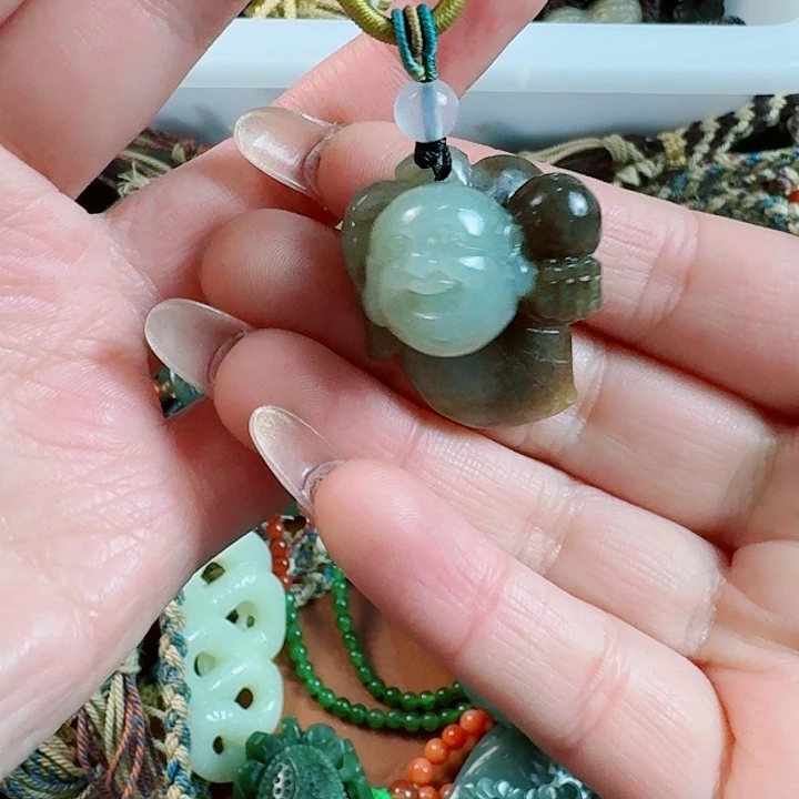 和田玉挂件未镶嵌