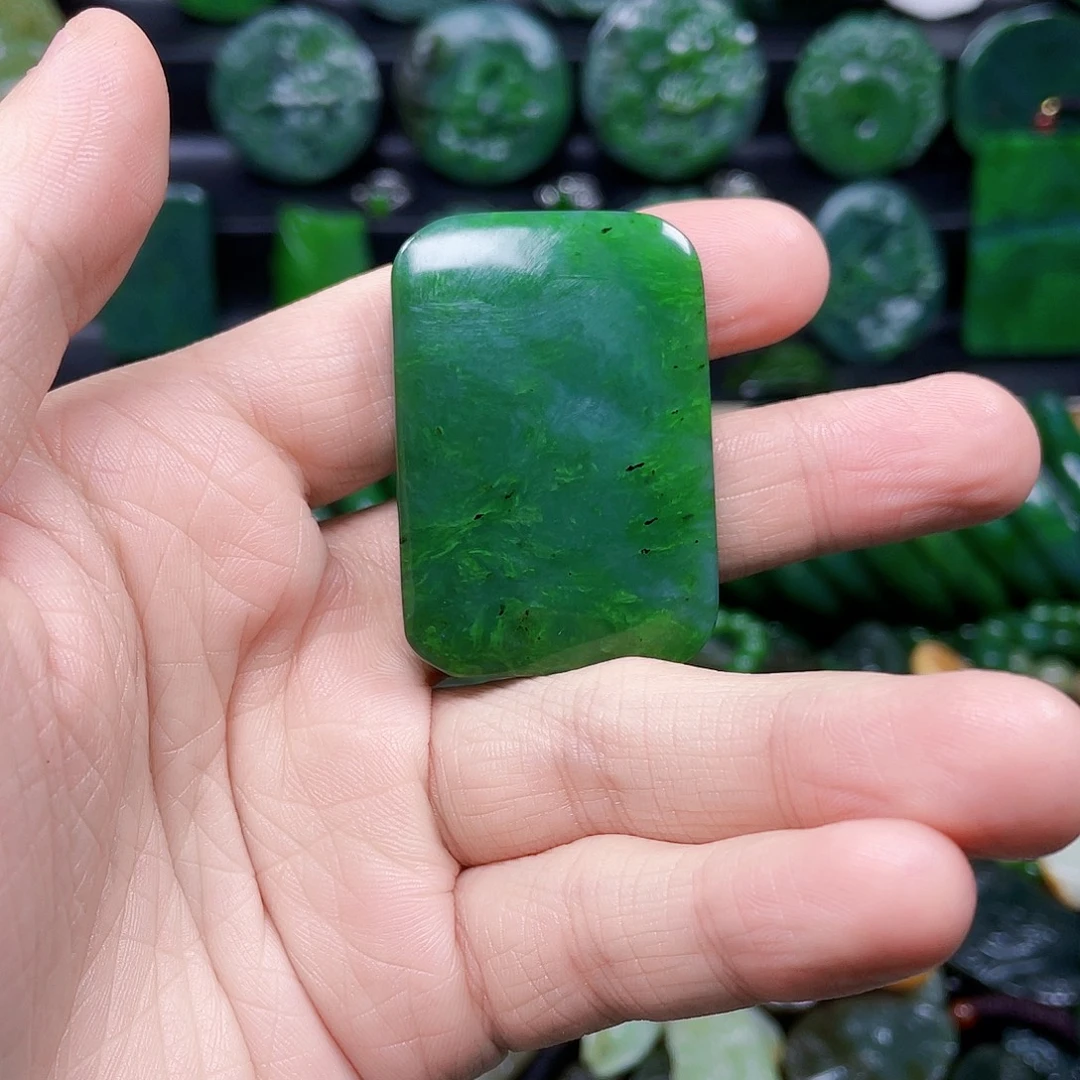 和田玉未镶嵌珠宝半成品