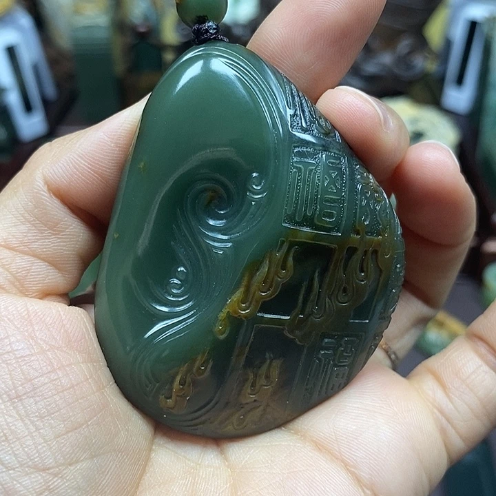 岫岩河磨玉（透闪石质玉）未镶嵌把件樂***g