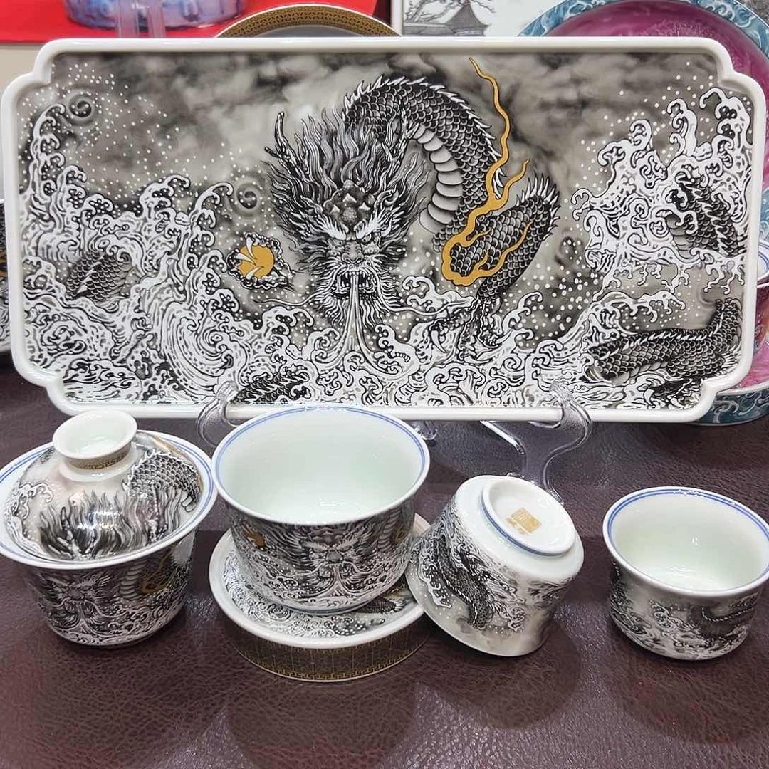 摆件景德镇陶瓷学院等多家单位建立长期稳定