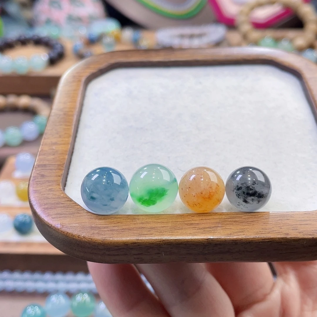 【闪购商品】翡翠颈饰未镶嵌橘红单颗