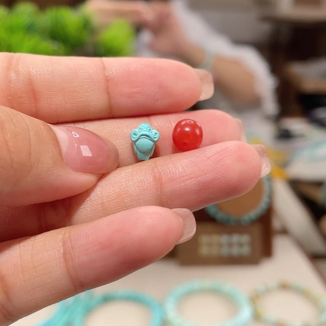 南红玛瑙未镶嵌无相财神