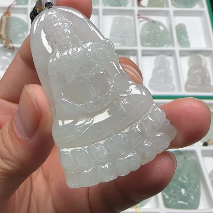 颈饰未镶嵌翡翠大势至