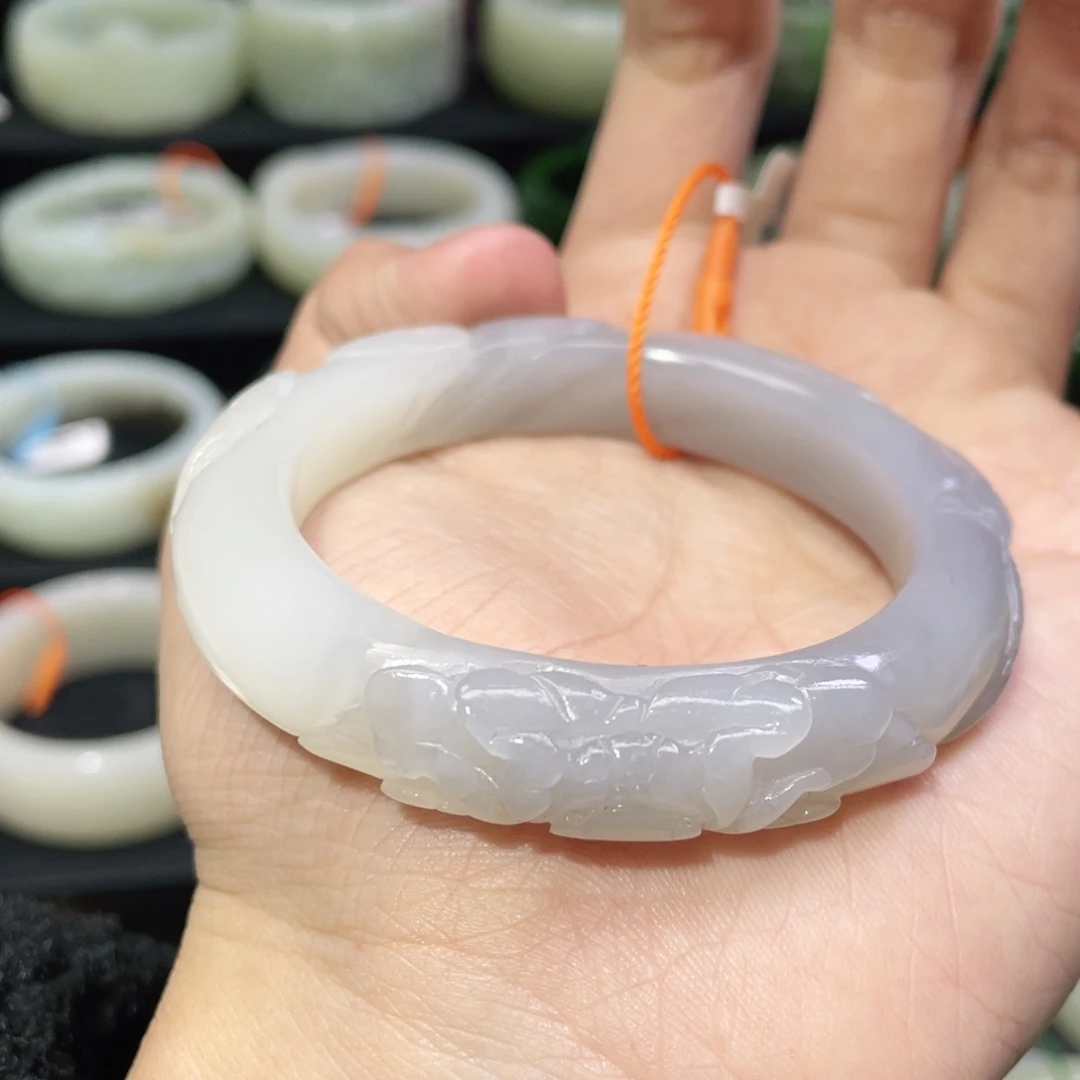 未镶嵌手镯和田玉48