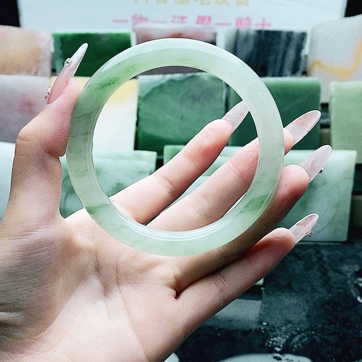 定制石英质玉（天山翠）一****.