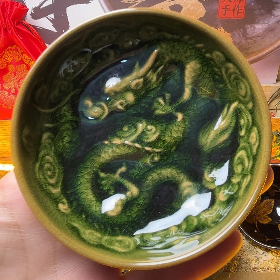 茶盏不想吃啊喂狗呢吃