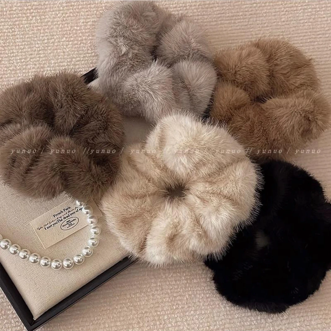 秋冬简约气质纯色毛绒发绳ins优雅发圈头饰橡皮筋耐用皮套头绳