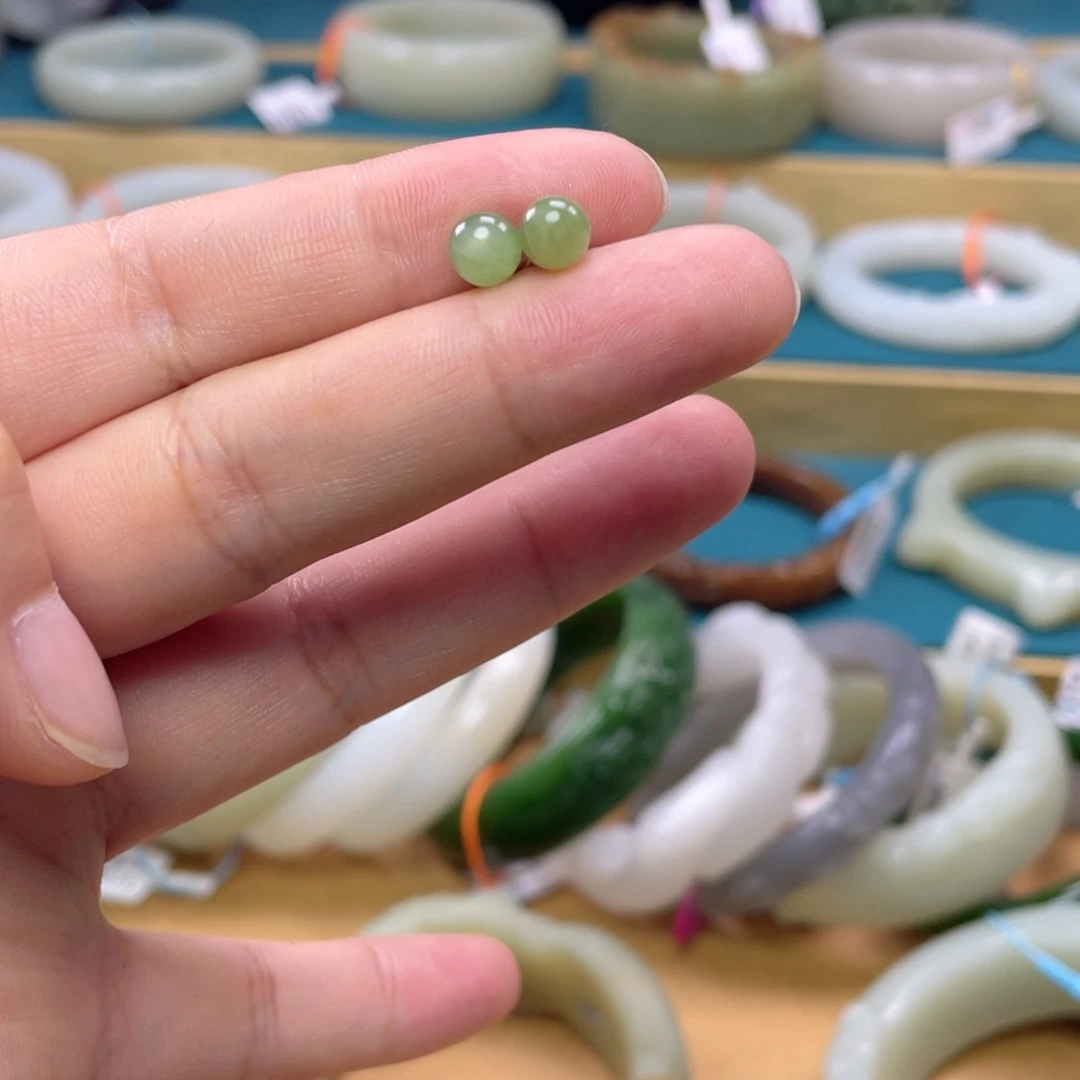 和田玉银S925镶嵌耳饰