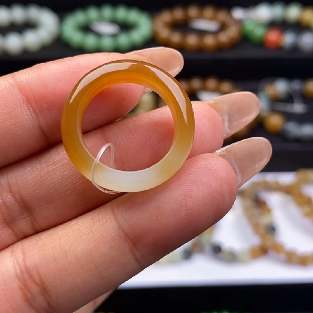 和田玉未镶嵌颈饰圈17.4