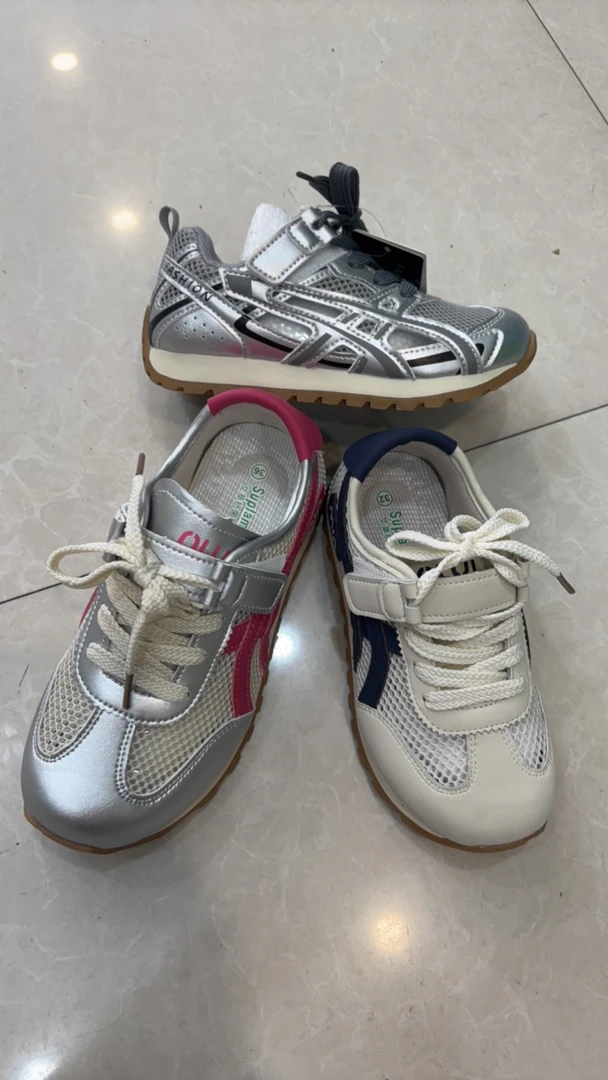 （5165）学生鞋踩屎感板鞋女2025新款春秋软底爆款厚底休闲鞋