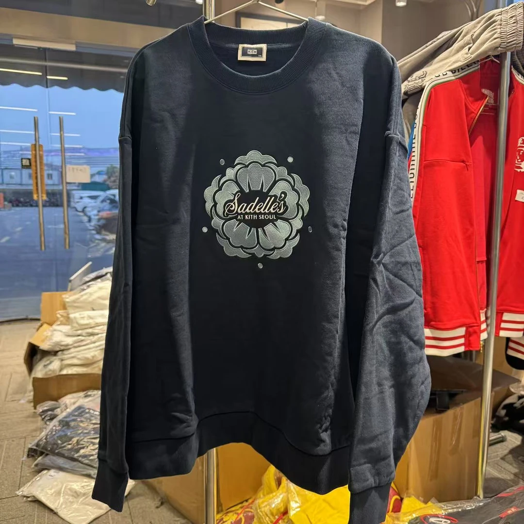 【潮流光头强】Ki 锦花刺绣圆领套头长袖卫衣  ki15wy