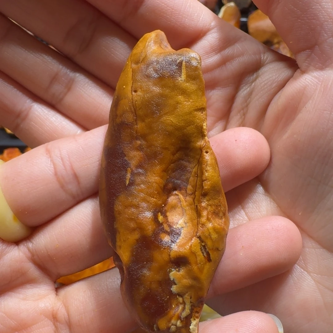 定制琥珀未镶嵌定制