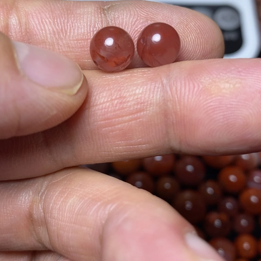 未镶嵌227号圆珠两个南红玛瑙