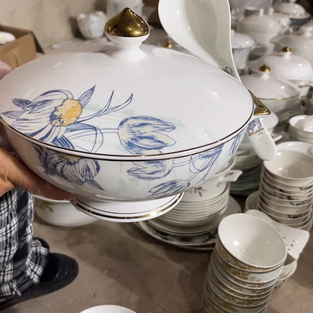 瓷片汤锅一个哇塞哇塞