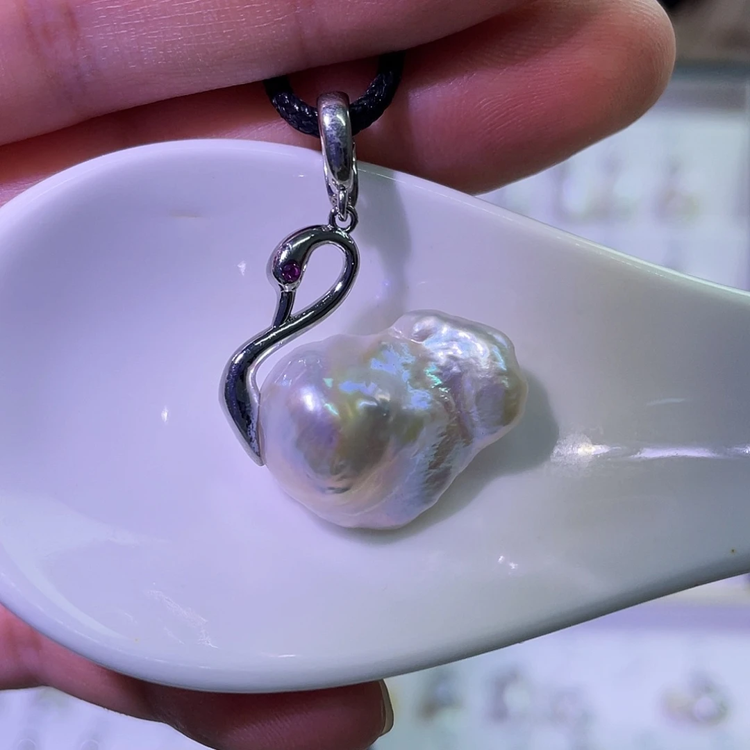 合金天然淡水珍珠吊坠项链淡水珍珠