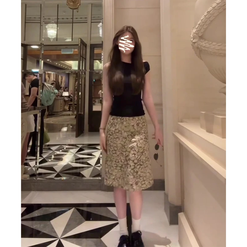 2025夏季新款女法式气质露肩修身针织上衣百搭高腰显瘦印花半身裙