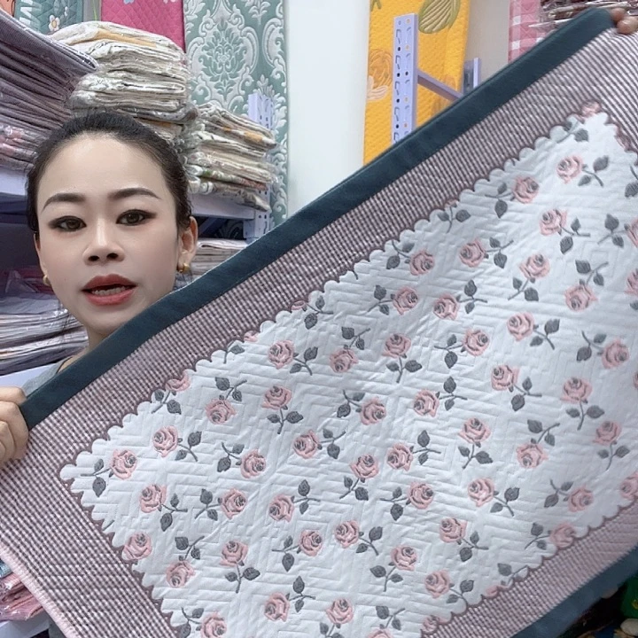 棉灰色小玫瑰他喵