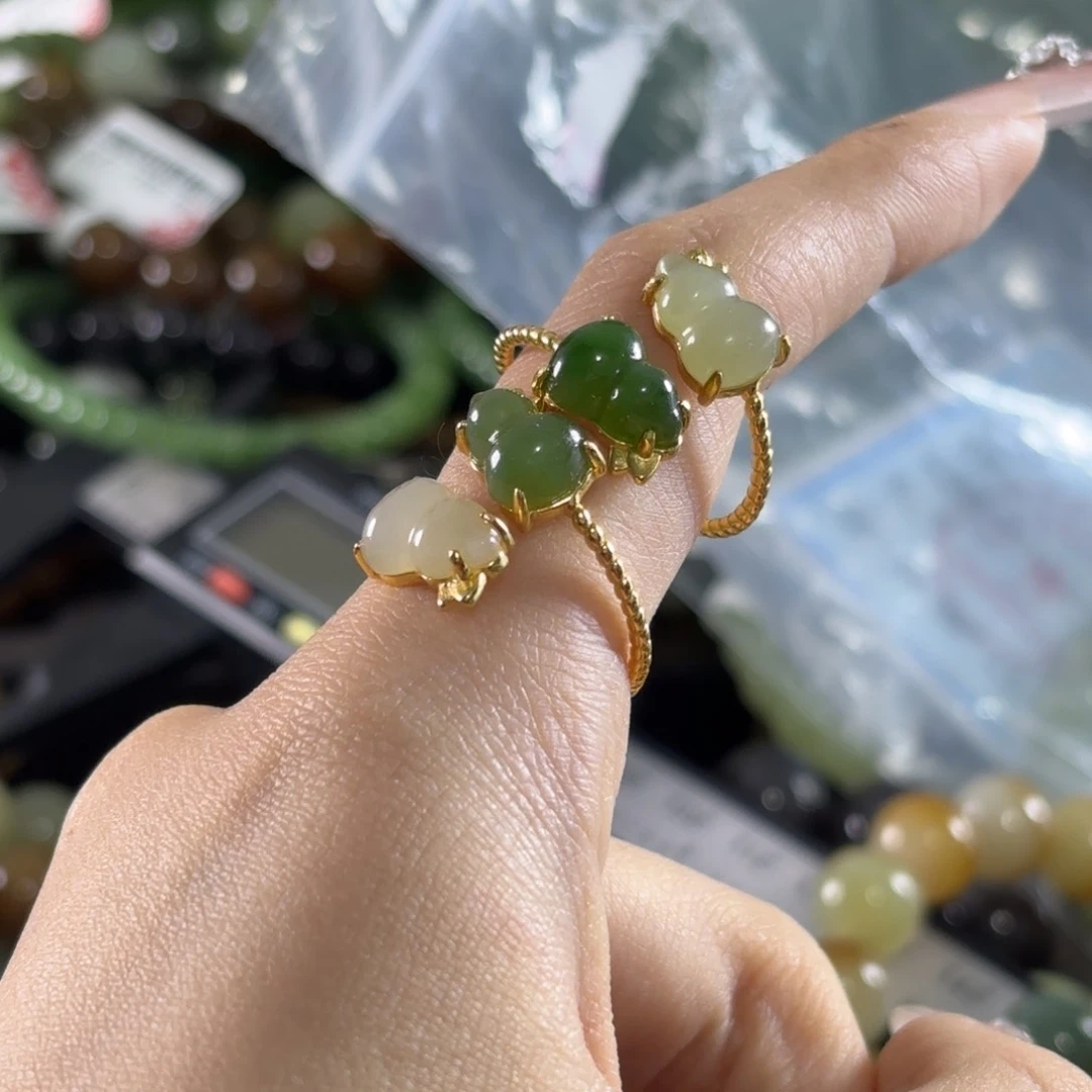 手链未镶嵌和田玉