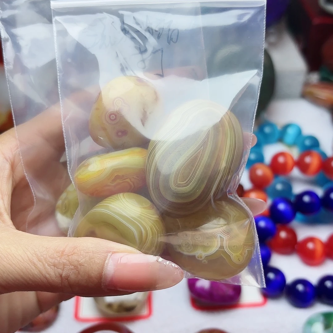 玛瑙/玉髓珠宝奇石未镶嵌流**清