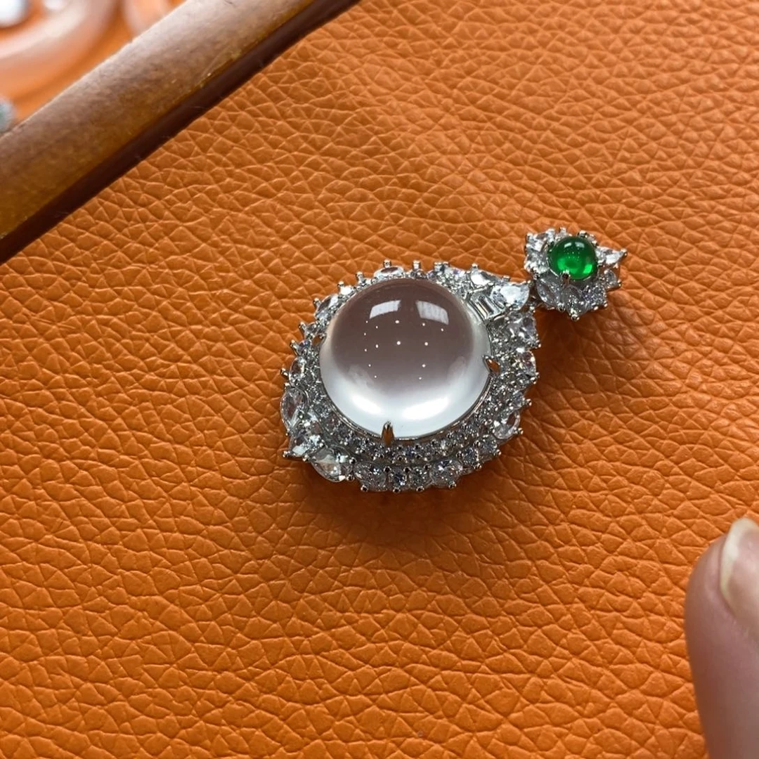 石英质玉吊坠(赠链)银S925镶嵌