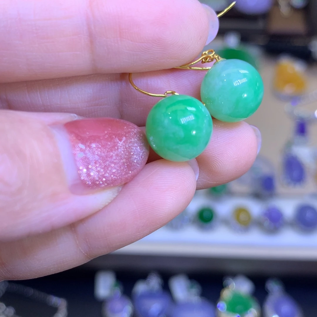 翡翠挂件18K金镶嵌翡翠