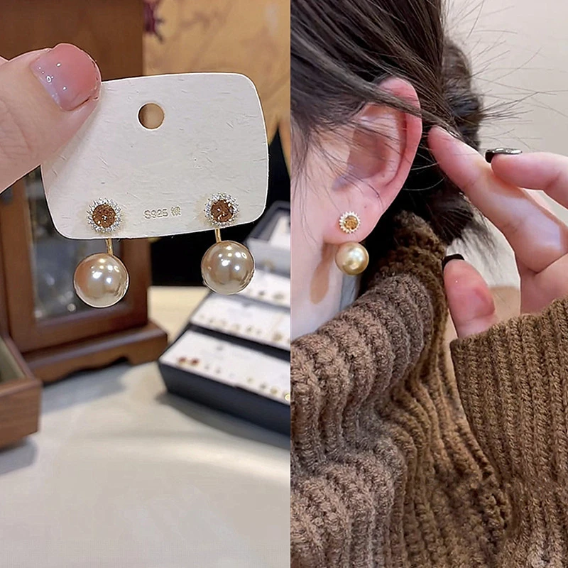 一款两戴咖色锆石太阳花香槟色珍珠耳钉女法式复古高级感气质耳环