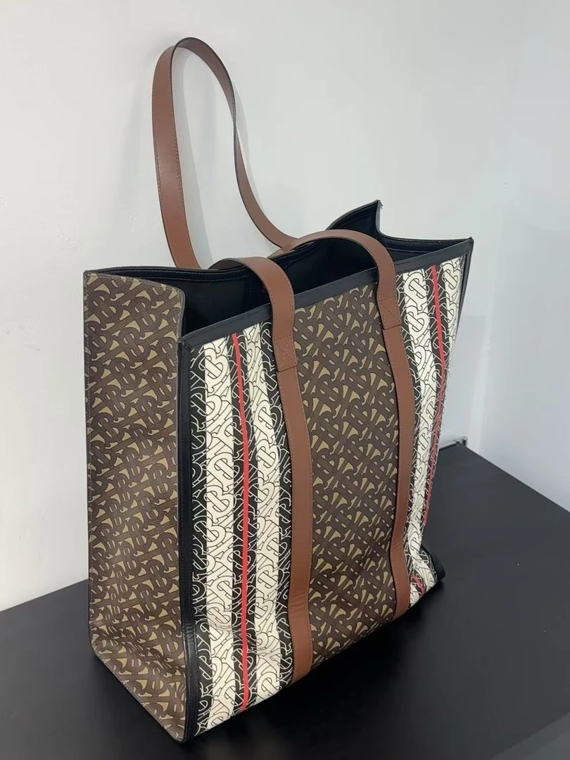 95新 BURBERRY/博柏利 CS5966/Burberry老花TB手提包