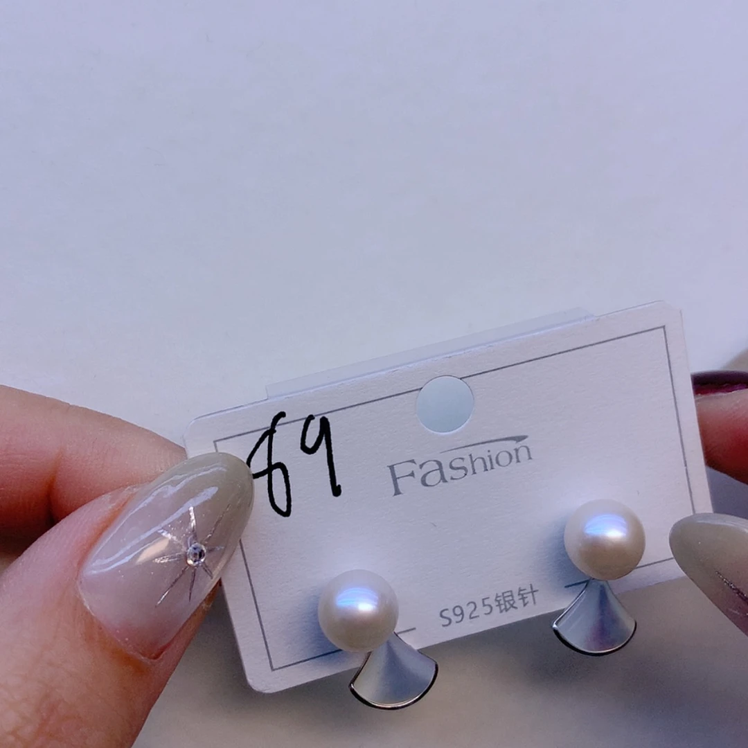 【闪购商品】银S925镶嵌耳饰淡水珍珠