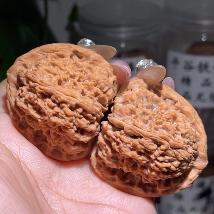 吊坠桃核          44.5